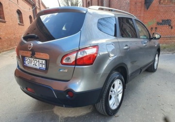 Nissan Qashqai I Crossover Facelifting  1.6 dCi 130KM 2012 Nissan Qashqai2 Panorama 7-osobowy GetHelp 1.6 Diesel 130KM, zdjęcie 2