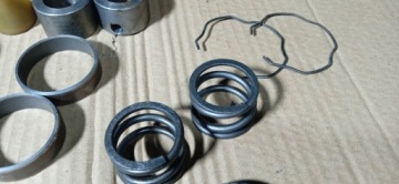 SUZUKI GSF 400 BANDIT PARTS LAG LAGI АМОРТИЗАТОРЫ ПЕРЕДНИЙ БОЛТ 600