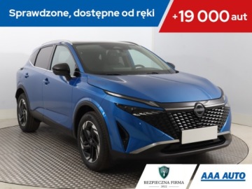 Nissan Qashqai III Crossover Facelifting 1.3 DIG-T MHEV 158KM 2025 Nissan Qashqai 1.3 DIG-T MHEV, 1. Właściciel