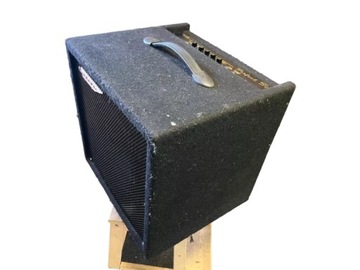 WZMACNIACZ BASOWY COMBO BASS ASHDOWN PERFECT TEN 30W