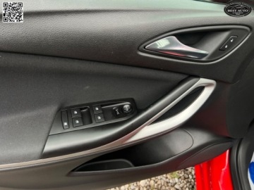 Opel Astra K Sports Tourer 1.4 Turbo 125KM 2016 Opel Astra Szwajcaria Gwarancja techniczna Model 2017 1.4 Turbo 1.4, zdjęcie 24