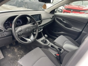 Hyundai i30 III Hatchback Facelifting 1.5 DPI 110KM 2022 Hyundai i30 1.5l Klimatyzacja czujniki park., zdjęcie 5
