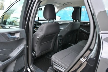 Ford Kuga III SUV 1.5 EcoBoost 150KM 2023 Ford Kuga Titanium 1,5 EcoBoost 150KM ASO Forda, zdjęcie 7