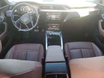 Audi Q8 2024 Audi Q8 Sportback e-tron Premium Plus 2024 Elektryczny 402KM, zdjęcie 8