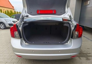 Volvo S40 II 1.6 D2 115KM 2011 Volvo S40 Volvo S40 D2 DRIVe Momentum Start-Stop 1.6 Diesel 115KM, zdjęcie 8