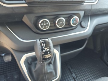 Renault Trafic III Combi 2.0 dCi  150KM 2024 Renault Trafic automat, salon pl, f-vat 23 % cena, zdjęcie 17