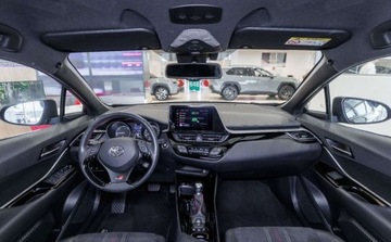 Toyota C-HR I Crossover Facelifting 1.8 Hybrid 122KM 2023 Toyota C-HR 1.8 Hybrid GPF GR Sport 1.8 Hybryda 122KM, zdjęcie 9