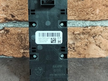 BMW 4 G23 CABRIO PŘEPÍNAČ SKEL ZRCÁTKO PANEL 6847551