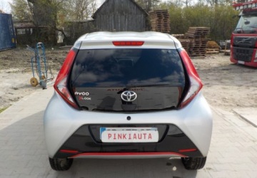 Toyota Aygo II Hatchback 3d Facelifting 1.0 VVT-i 72KM 2021 Toyota Aygo Okazja Benzyna 72KM, zdjęcie 8