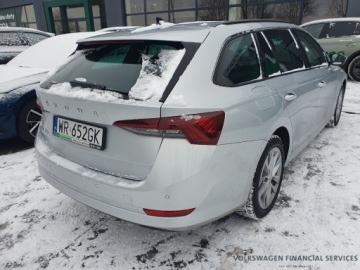 Skoda Octavia IV Kombi 2.0 TDI 150KM 2023 Skoda Octavia Ambition ! Czujniki Parkowania ! Tem, zdjęcie 3