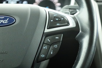 Ford Mondeo V Liftback Facelifting 2.0 EcoBlue 150KM 2019 Ford Mondeo 2.0 EcoBlue, Salon Polska, zdjęcie 17