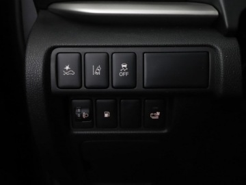 Mitsubishi Eclipse Cross SUV PHEV 2.4 188KM 2022 Mitsubishi Eclipse Cross PHEV 4x4 automat grzane, zdjęcie 33