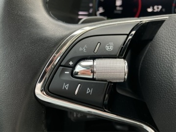 Skoda Superb III Kombi Facelifting 2.0 TDI SCR 200KM 2023 Skoda Superb L&amp;K ! Wentylowane i podgrzewane fotel, zdjęcie 15