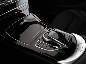 Mercedes Klasa C W205 Kombi Facelifting HYBRYDA 2.0 300 e 320KM 2020 Mercedes C 300 GRATIS! Pakiet Serwisowy o, zdjęcie 30