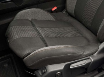 Peugeot 3008 II Crossover 1.2 PureTech 130KM 2017 Peugeot 3008 Active Kamera cofania Nawigacja CarPlayAndroid Auto, zdjęcie 3