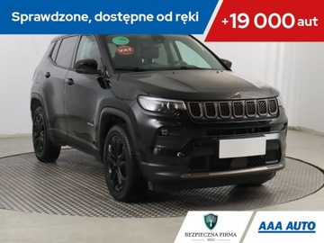 Jeep Compass II 2022 Jeep Compass 1.5 Turbo e-Hybrid, Salon Polska