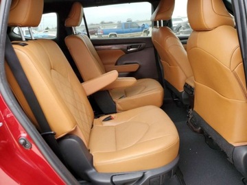 Toyota Highlander III 2022 Toyota Highlander Platinum 2022 3.5l 3.5 Benzyna 295KM, zdjęcie 10
