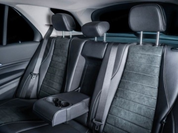 Mercedes GLE V167 SUV Facelifting 2.0 300d 269KM 2025 MERCEDES-BENZ GLE 300 d 4-Matic AMG Line 2.0 (269KM) 2025, zdjęcie 9