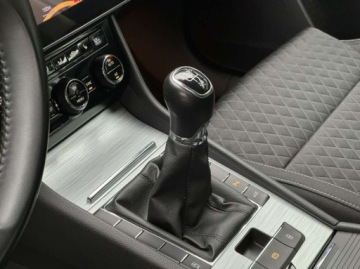 Skoda Superb III Kombi Facelifting 1.5 TSI 150KM 2022 Skoda Superb Ambition ACC LED Nawigacja CarPlay Android Auto FV23, zdjęcie 9