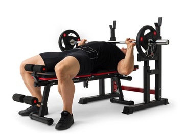 Регулируемая наклонная скамья для тренировок.