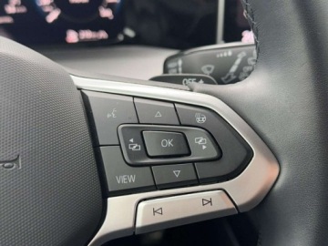 Volkswagen Golf VIII Variant 1.5 eTSI 150KM 2024 Volkswagen Golf 1.5 Benzyna 150KM, zdjęcie 17