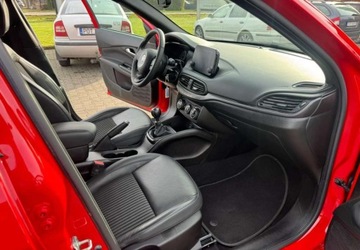 Fiat Tipo II Hatchback 1.4 T-Jet 120KM 2019 Fiat Tipo Fiat Tipo 1.4 T-Jet 16v Sport 1.4 Benzyna 120KM, zdjęcie 15