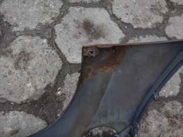 BLATNÍK PRAVÝ ZADNÍ ZÁDA BMW Z3 MONTREAL BLUE