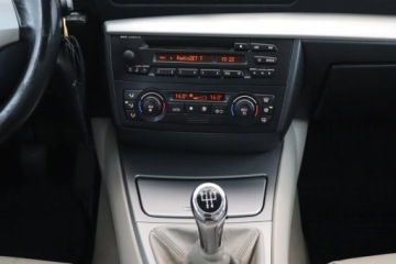 BMW Seria 1 E81/E87 Hatchback 5d E87 1.6 116i 115KM 2006 BMW 1 116i, Klima, Klimatronic,ALU, zdjęcie 11