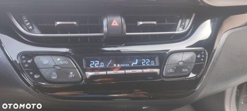 Toyota C-HR I 2017 Toyota C-HR Toyota C-HR 1.8 Hybrid PremiumJBLledyfull opcjajeden wlasciciel, zdjęcie 15