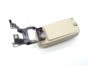 LOKETNÍ OPĚRKA TOYOTA AVENSIS II T25 KOMBI 03-09