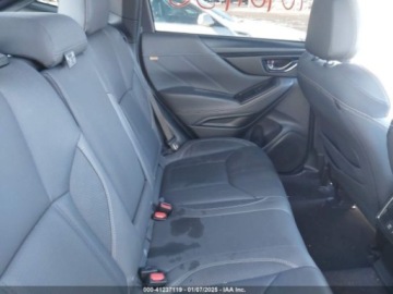 Subaru 2022 Subaru Forester Wilderness, 2022r., 4x4, 2.5L 2.5 Benzyna 182KM, zdjęcie 9