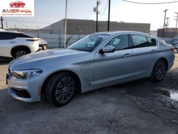 BMW Seria 5 G30-G31 2019 BMW Seria 5 530E 2019 2.0l 2.0 Hybryda 248KM