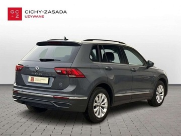 Volkswagen Tiguan II SUV Facelifting 1.5 TSI 150KM 2021 Volkswagen Tiguan 1.5 TSI 150KM Life DSG Kamera Keyless AktywnyTempomat LE, zdjęcie 4