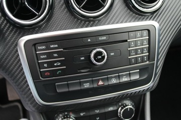 Mercedes GLA I Off-Roader Facelifting 1.6 180 122KM 2019 Mercedes GLA 180 F-vat Salon Polska Kamera Automat, zdjęcie 21