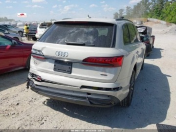 Audi Q7 II (4M) 2024 Audi Q7 PREMIUM PLUS 45 TFSI QUATTRO TIPTRONIC, 2024r., 4x4, 2.0L 2.0 261KM, zdjęcie 3