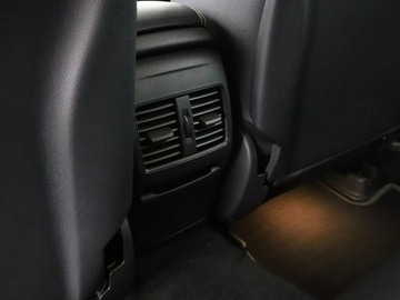 Mercedes GLA I Off-Roader Facelifting 1.6 200 156KM 2019 Mercedes GLA 200 Automat Navi Kamera cofania, zdjęcie 34