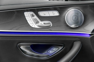 Mercedes Klasa E W213 Limuzyna 2.9 400d 340KM 2018 Mercedes E 400 Distronic. Burmester. Panorama., zdjęcie 23