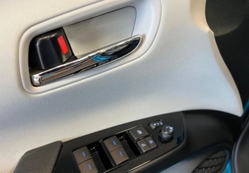 Toyota Prius IV Hatchback Plug-in 1.8 Hybrid Plug-in 122KM 2020 Toyota Prius Pluh-in ASO Bezwypadkowy R CARS Warszawa 1.8 Hybryda 122KM, zdjęcie 14
