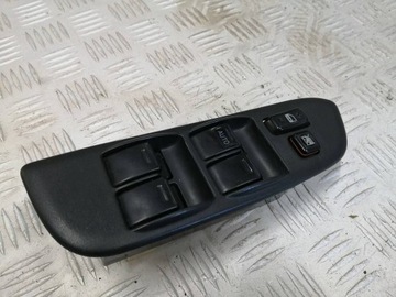 CC PŘEPÍNAČ SKEL TOYOTA RAV4 II 84820-42180