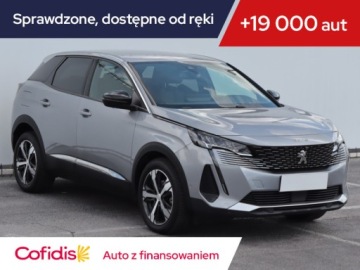 Peugeot 3008 II Crossover Facelifting  1.2 PureTech 130KM 2023 Peugeot 3008 1.2 PureTech, Salon Polska