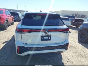 Volkswagen Tiguan III 2025 Volkswagen Tiguan 2.0T SE R-Line Black 2025, 2.0L R4 201KM, od ubezpieczal, zdjęcie 8