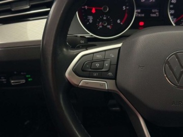 Volkswagen Passat B8 Variant Facelifting 2.0 TDI SCR 150KM 2020 Volkswagen Passat EVO Business Kamera cofania Asystent parkowania ACC, zdjęcie 20