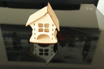 Dekoracje Las w szkle Drewniany Domek Mini