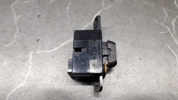 93580-29000 PŘEPÍNAČ OKNO HYUNDAI LANTRA 97R