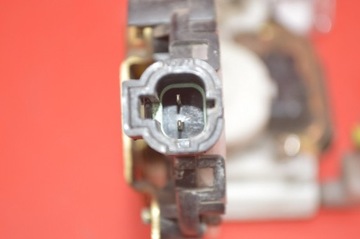 ZÁMEK DVEŘE LEVÝ PŘEDNÍ EU FORD MAVERICK 1 I 93-96