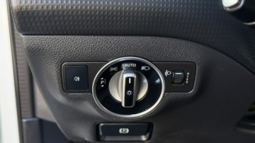 Mercedes Klasa A W176 Hatchback 5d 1.5 180 CDI BlueEFFICIENCY 109KM 2013 Mercedes A 180 1.5CDi 109PS OPŁACONY Bezwypadkowy, zdjęcie 29