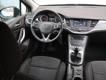 Opel Astra K Sports Tourer 1.6 CDTI 110KM 2018 Opel Astra 1.6 CDTI, Klima, Klimatronic, Tempomat, zdjęcie 6