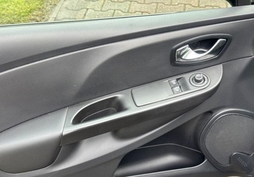 Renault Clio IV Hatchback 5d 1.2 16V 75KM 2015 Renault Clio 1.2 75KM NAVI Led Klima Bezwypadkowy SERWIS Dla wymagajacych, zdjęcie 30