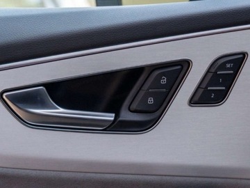 Audi Q8 SUV 3.0 50 TDI 286KM 2025 AUDI Q8 TDI quattro S line Suv 3.0 (286KM) 2025, zdjęcie 15