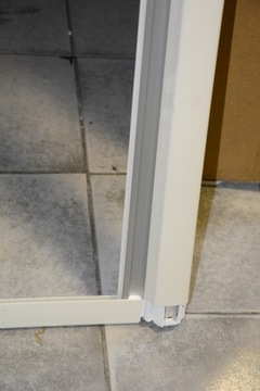 Рулонные шторы Dometic DB1R с москитной сеткой 880 x 530